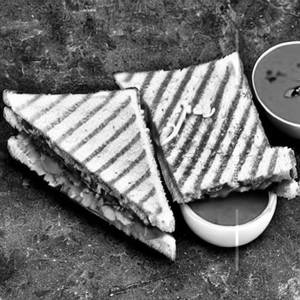 Special  Veg. Sandwich