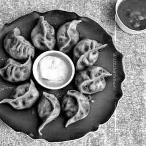 Paneer Tandoori Bhatti Masala Momos 