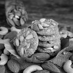 Cashew Almond Crunch Cookies [100 Gms]