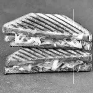 Veg Peri Peri Grilled Cheese Sandwich