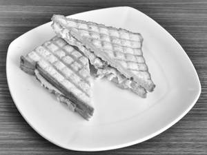 Egg sandwich