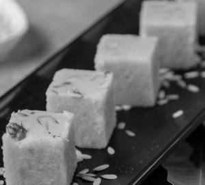 Velari Veedhai Mysore Pak (250gms)