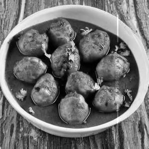 Dum Aloo Kashmiri