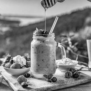 Greek Yogurt Berry Protein Smoothie [450 Ml Mason Jar]