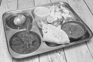 Non-veg Thali (chicken)