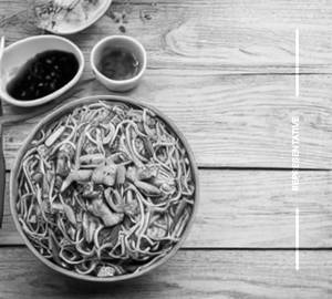 Egg Chilli Garlic Chicken Noodles
