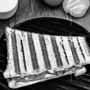 Tomato Cheese Sandwich