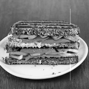 Veg Crunchy Grilled Sandwich