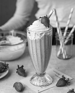Strawberry Shake