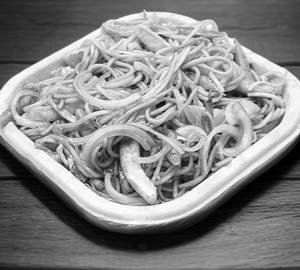 Veg Hakka Noodles