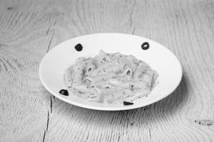 White Sauce Pasta
