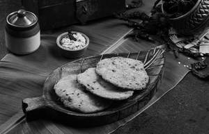 Ambur Vada (2)