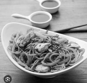 Chicken Hakka Noodles