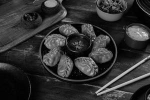 Mushroom And Cheese Steamed Momos