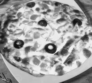 Garden bite Pizza