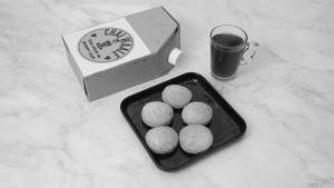 Karupatti Coffee With Biscuit [5 Pieces]