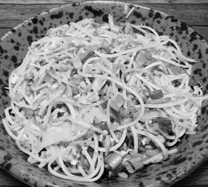 Burnt Garlic Chicken Noodles