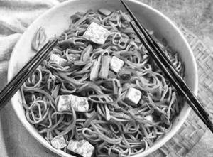 Paneer Hakka Noodles