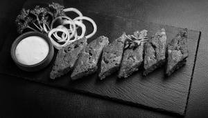 Kadak Subz Seekh Kebab