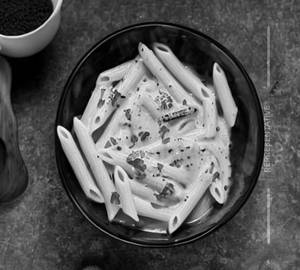 White Sauce Pasta