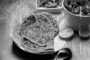 Green Chilly Paratha