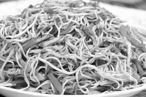 Veg Hakka Noodles