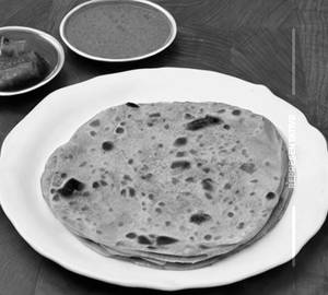 Pyaz Aloo Paratha