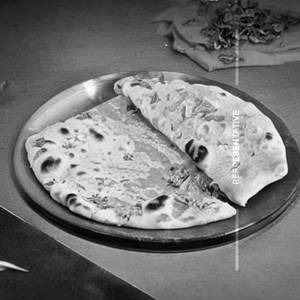 Mix Veg Stuffed Naan