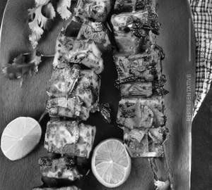 Achari paneer