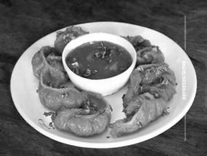 Chicken Kurkure Momos
