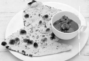 Chilly Cheese Naan