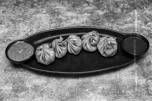 Afghani Paneer Momos