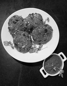Sabudana Vada (2 Piece)
