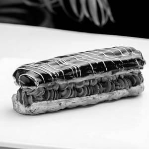 Chocolate Eclair