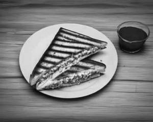 Mumbai Veg Cheese Grill Sandwich