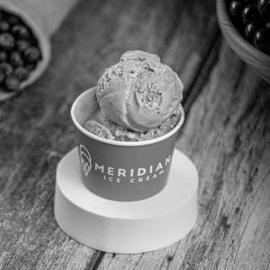 Black Current Ice Cream Family Pack (500ML)