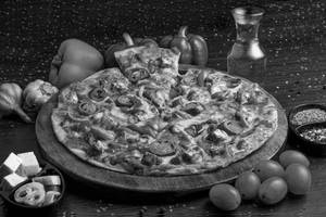 Paneer Tikka Pizza - 6 Inch