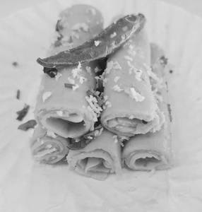 Khandvi (250 gm)