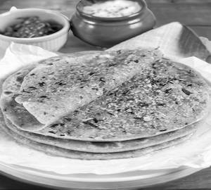 Pyaj paratha [1 piece]