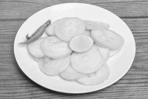 Onion salad                                                                    