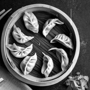 Veg steamed momos