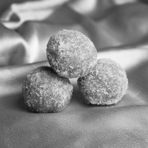 Coconut Blackcurrant Laddoo