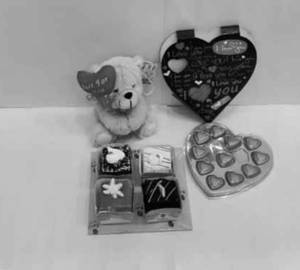 Pastry [Mini] with Chocolate Box and Teddy Bear