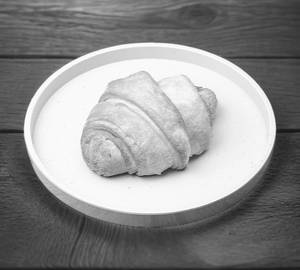 Butter Almond Croissant