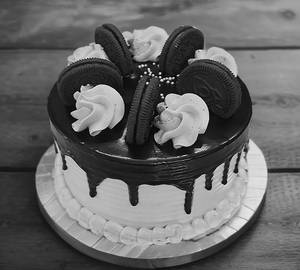 Pinata Hammer Cake Heart Shape
