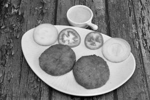 Veg Cutlets (2 Pcs)