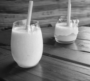 2 Pine Apple Shake