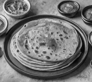 Aloo Pyaz Pratha with Pickle
