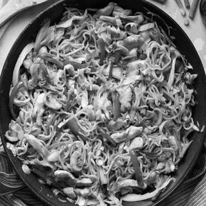 Veg Schezwan Noodles