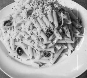 Aglio olio pasta